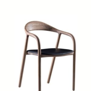 Cadeira Lina Noir – Madeira Natural com Assento Preto